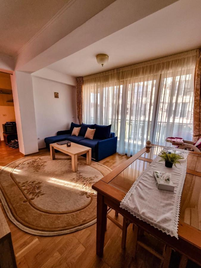 Hella Apartament Mamaia-Nord Năvodari Exteriér fotografie