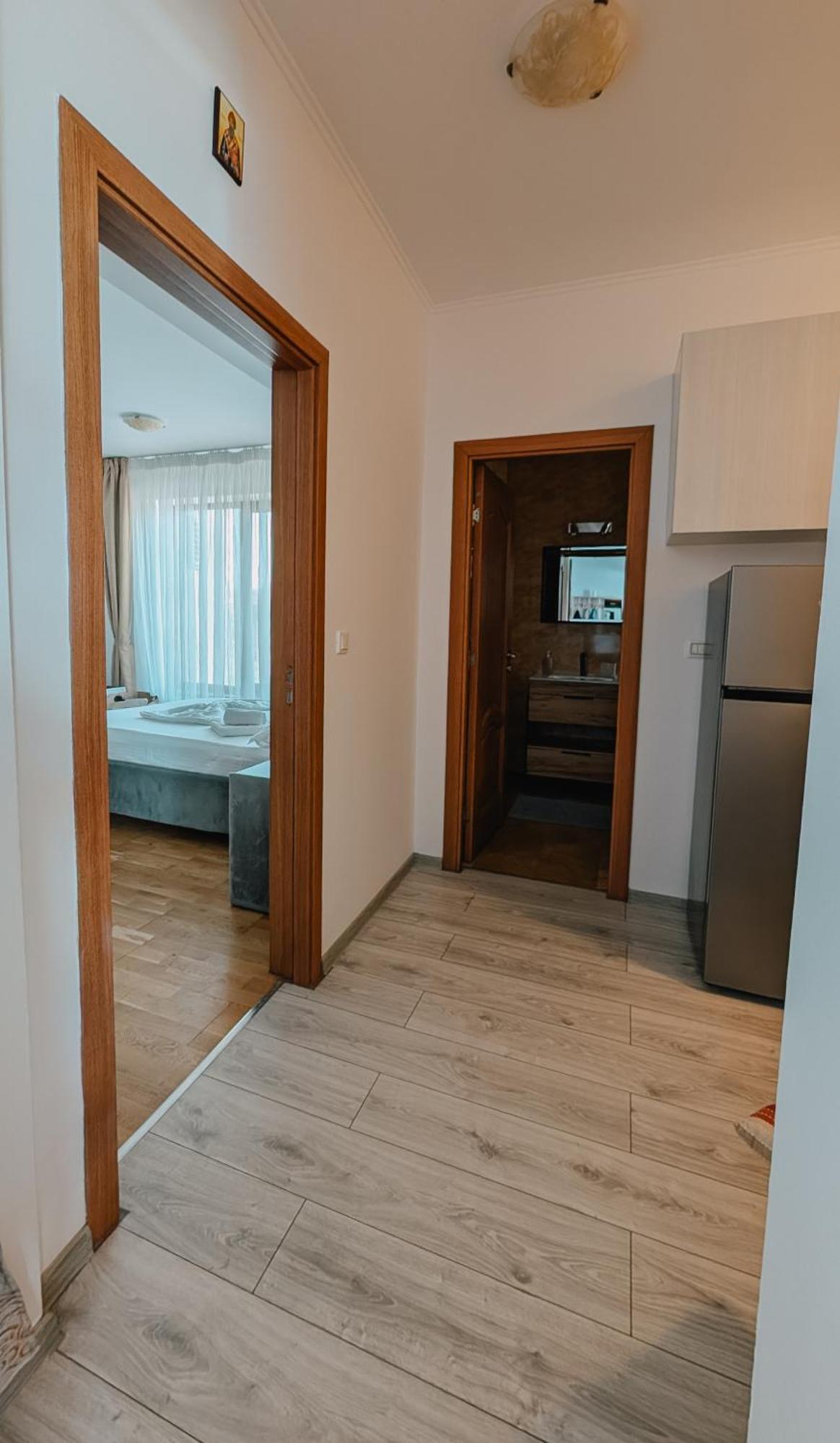 Hella Apartament Mamaia-Nord Năvodari Exteriér fotografie