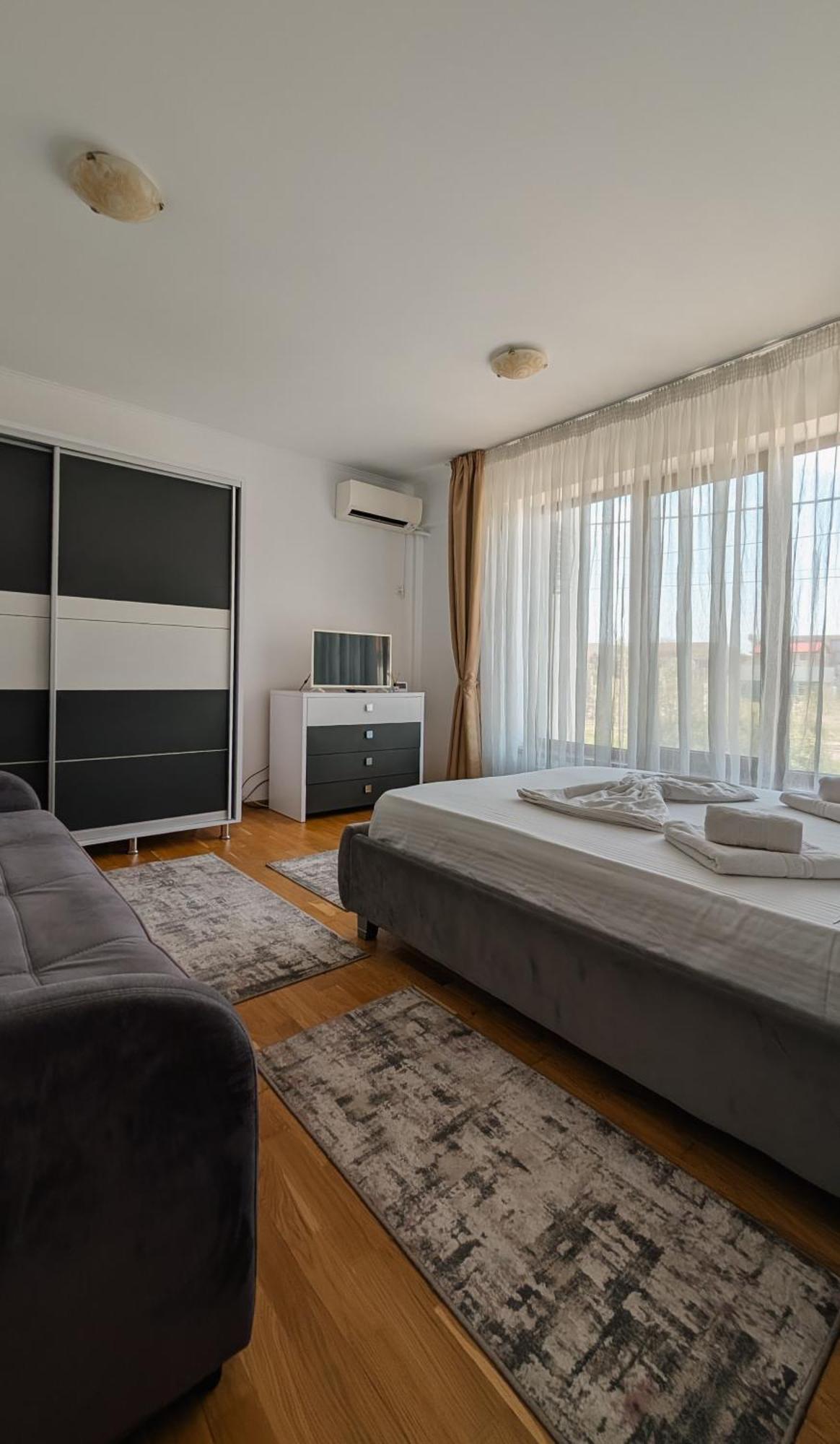 Hella Apartament Mamaia-Nord Năvodari Exteriér fotografie
